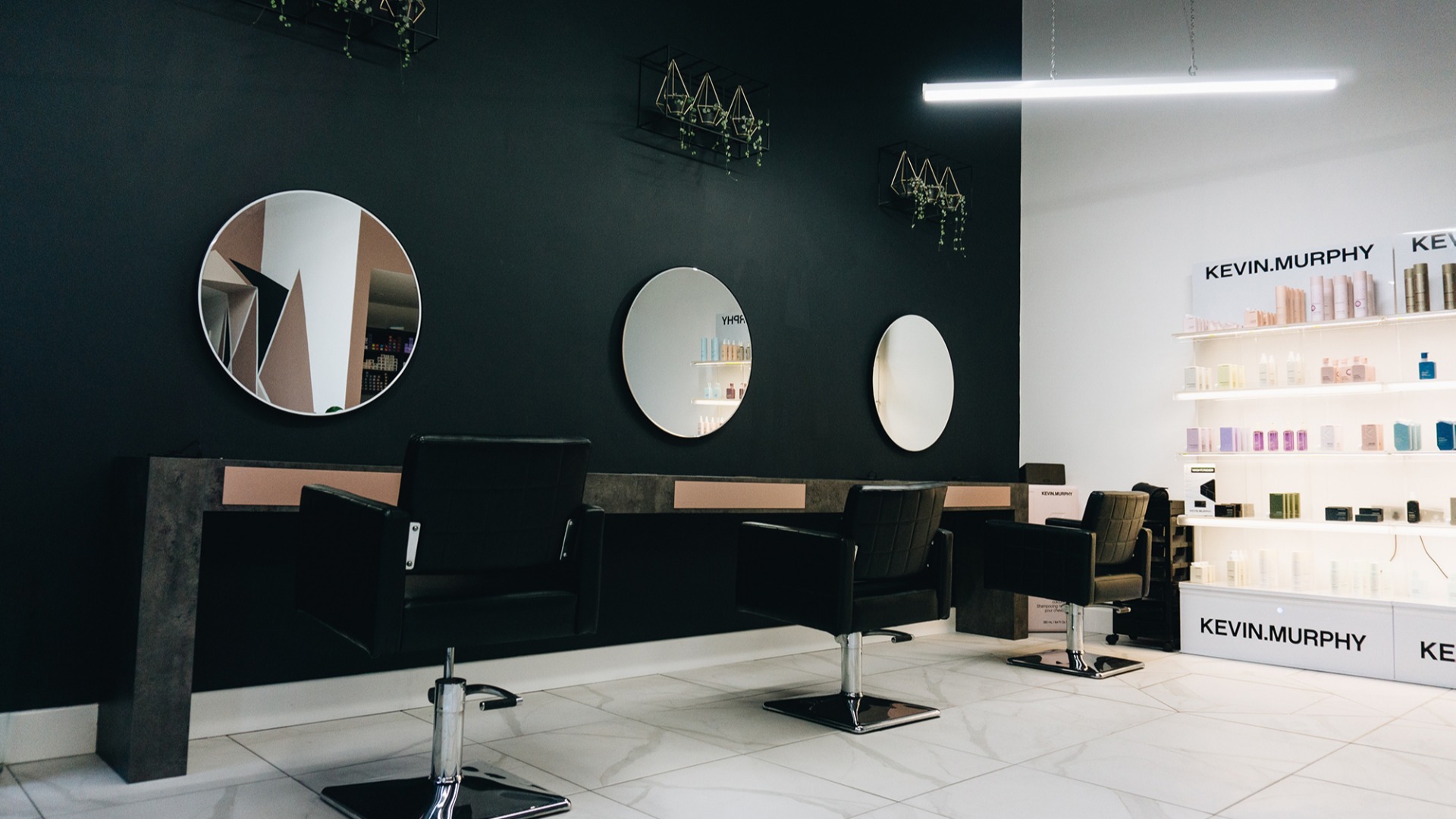 greg-trowman-jsuWg7IXx1k-unsplash